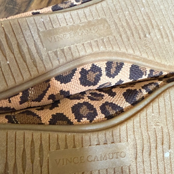 Vince Camuto Brown Leopard Print Flats, size 8.5 - Picture 7 of 9